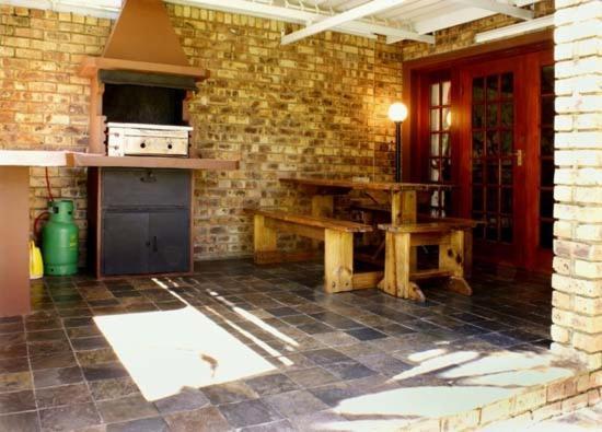Limonite Guesthouse Pretoria-Noord Εξωτερικό φωτογραφία